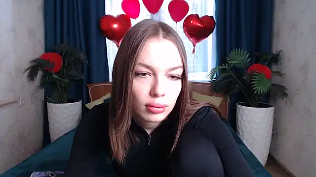 CandyGyrl online show from March 4, 8:10 am