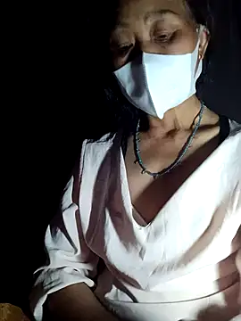 witch-xx online show from June 24, 9:25 pm