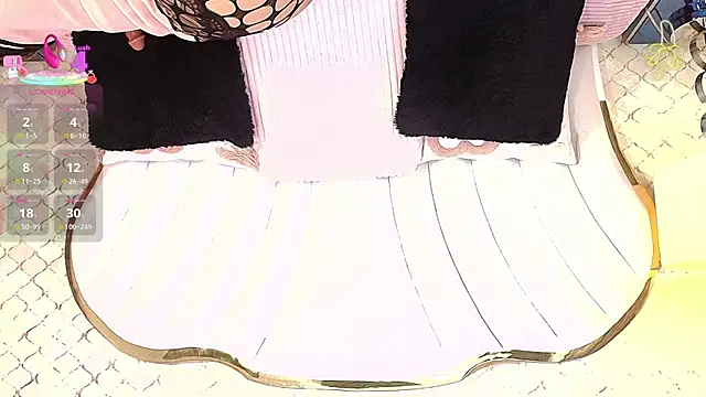 YazminJenner online show from July 30, 6:25 am