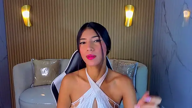 Perla Moon Tx online show from March 5, 12:56 pm