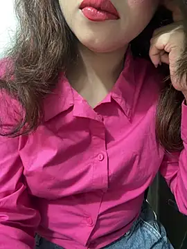 riya sharma11 online show from April 29, 6:02 pm