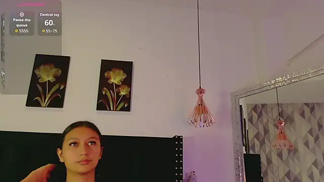 ThinPrincesss online show from July 26, 11:40 am
