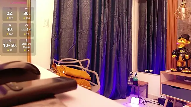 ThinPrincesss online show from July 30, 12:39 pm