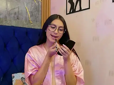 ThinPrincesss online show from July 28, 8:52 pm