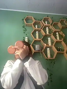 NaiveRoxy online show from February 18, 3:44 pm