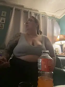 kayleighgirl online show from May 9, 6:04 am