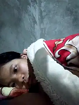 camtu00 online show from March 11, 1:25 pm