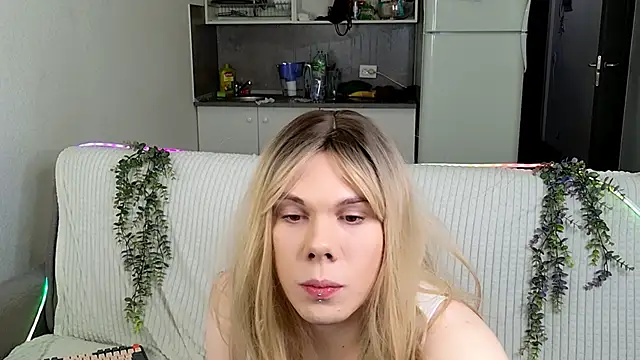 SnezanaLive online show from February 28, 10:09 pm