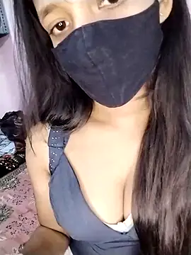 Naina-hott online show from April 25, 6:38 pm