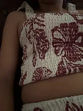 raavigirl online show from July 22, 1:28 am