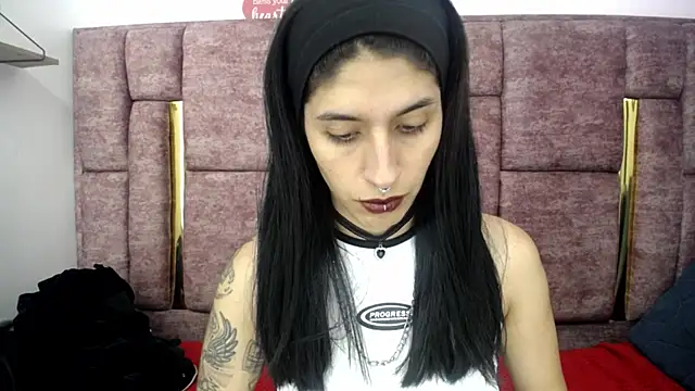 FRANCESCA LOVE  online show from June 7, 11:44 pm