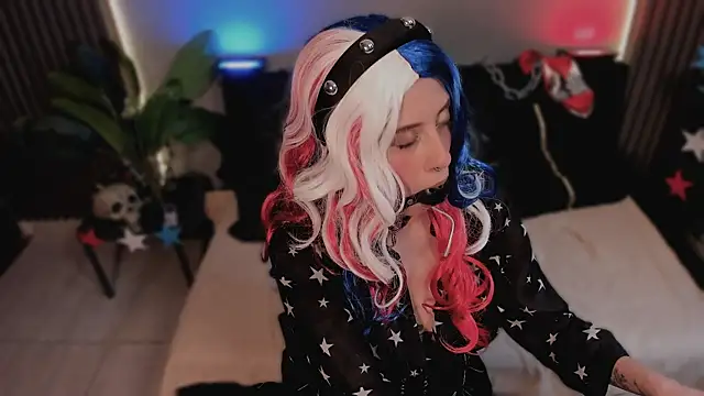 AmeliaNaughty  online show from July 3, 4:57 pm