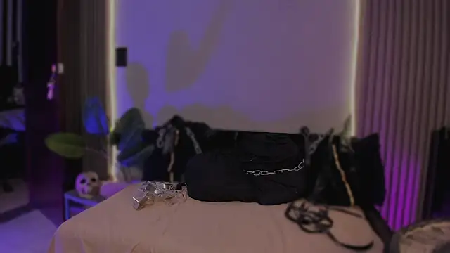 AmeliaNaughty  online show from June 10, 11:58 pm