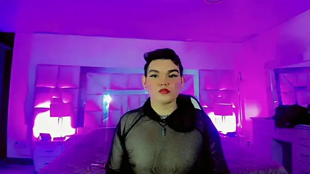 Cristal and noha online show from March 7, 4:30 am