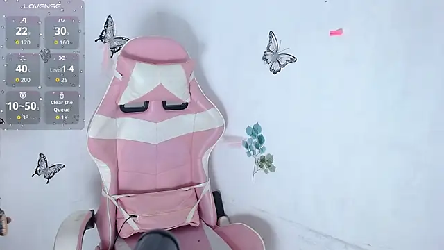 helen kineett online show from March 16, 2:03 am