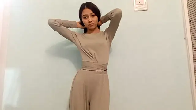 AnnettaBelsito online show from February 7, 11:14 am