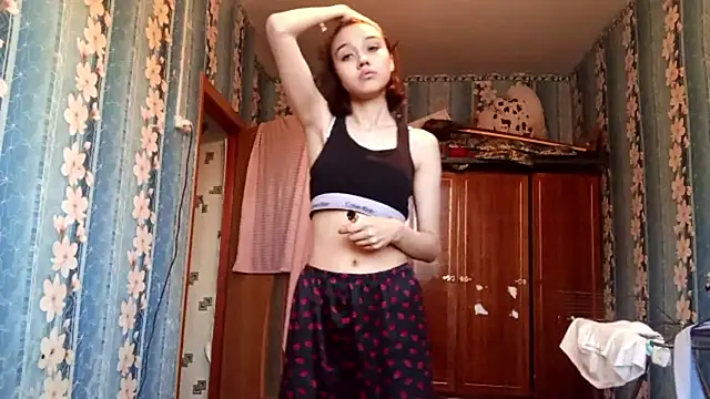 AnnettaBelsito online show from June 12, 4:04 pm