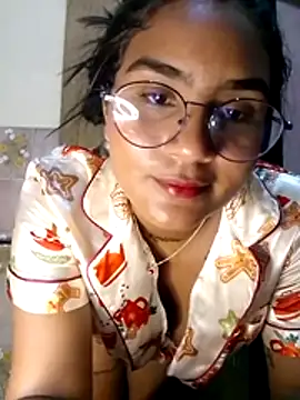Zoe Renata online show from July 11, 4:01 am