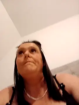 louisa36 online show from February 12, 10:00 pm