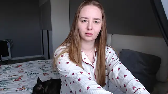 Reyleys online show from March 20, 9:36 am