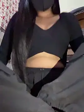 Cutedesigirl online show from February 16, 8:03 am