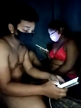 Sexy-pore-789 online show from March 18, 7:41 pm