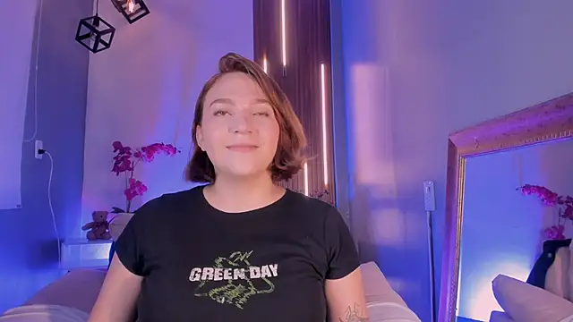 SimonaStar online show from March 5, 2:57 pm