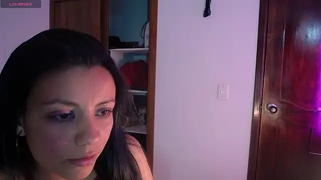 QueenRose94 online show from February 10, 1:47 pm