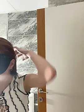 seluna baby online show from February 18, 7:35 pm