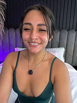 Nanda vixen  online show from June 19, 10:57 pm