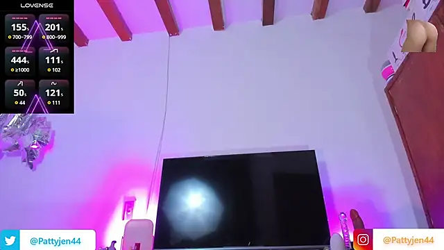 pattyjenkinss online show from June 26, 10:22 pm
