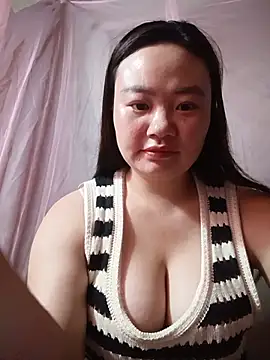 lisn-cute online show from July 19, 3:09 am