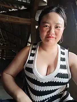 lisn-cute online show from June 23, 4:10 am