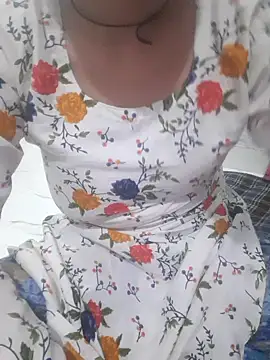 Uma rani online show from February 24, 12:15 pm