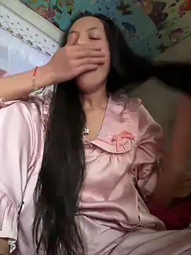 tenten110 online show from May 2, 7:11 am