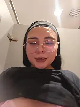 Yulska online show from July 10, 9:59 pm