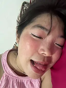 cuty lusy online show from June 23, 5:27 am
