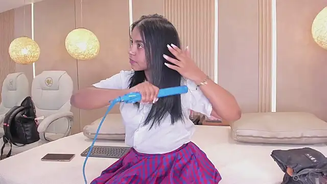 eva lain online show from August 1, 12:18 pm