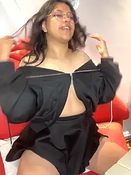 LilithRose  online show from March 16, 1:15 pm