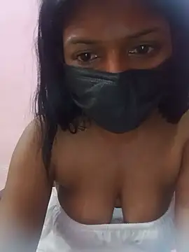 Malee S online show from June 7, 5:31 pm