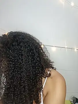 BrianaSweetxxx online show from June 24, 3:27 am