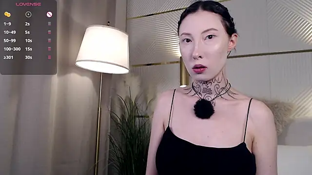 roxy morrison x online show from July 26, 3:47 am