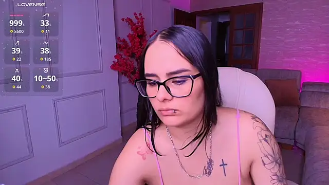 karol priston online show from July 16, 3:44 am