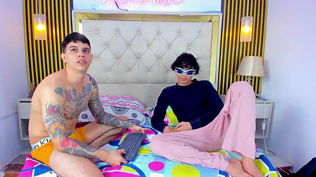 Adventurous Boys online show from March 30, 6:18 pm