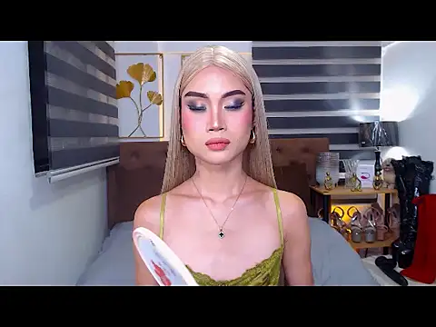 JuicyCockThea online show from June 21, 2:21 pm
