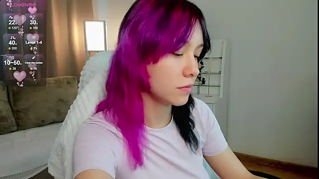 EmilyTrase online show from August 1, 1:18 am