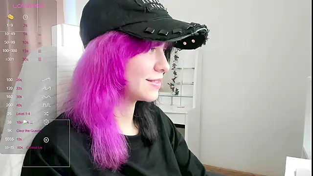EmilyTrase online show from June 27, 1:07 am