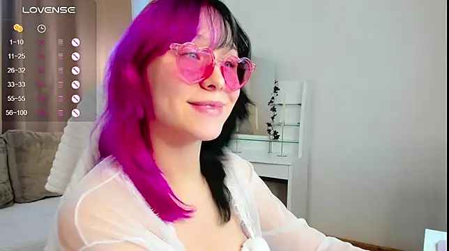 EmilyTrase online show from June 23, 3:26 am