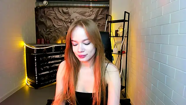 AmyNox online show from May 6, 5:00 am