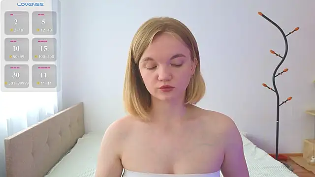 StellaBunny online show from June 9, 11:09 am